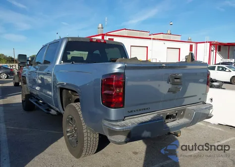 2015 Chevrolet Silverado 1500 2Lt from USA, damaged, VIN 3GCPCREC7FG332230